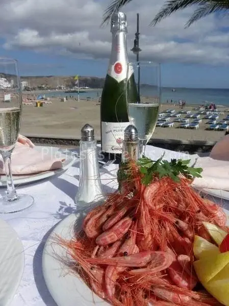 Bogavante al grill/ La Barca / Playa las Vistas