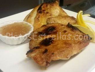 Pollo corral deshuesado con mostaza / La Esquina