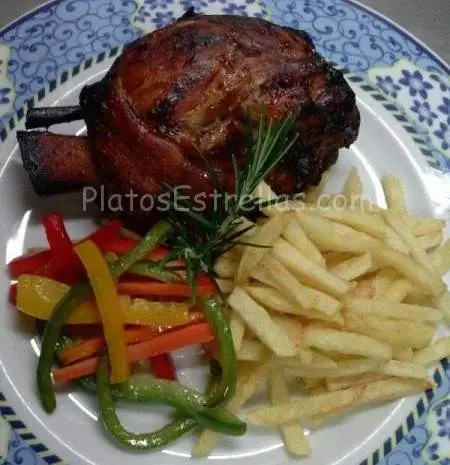 Codillo asado con miel y romero – El Obispado