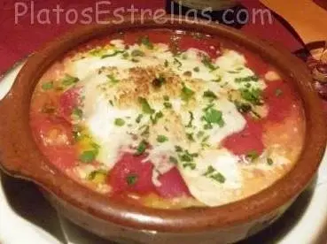 Pimientos rellenos de pescado-La Roca