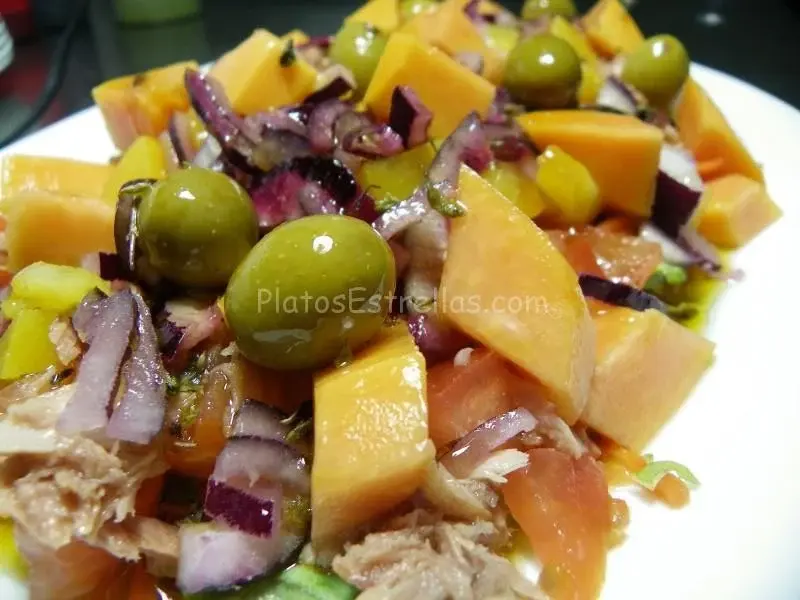 Ensalada con frutas – Rincón del pescador
