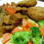 El tempe con setas y croquetas de mijo en Suribachi una cocina saludable y sabrosa.