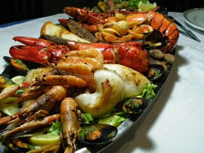 Parrillada Mariscos y Pescados