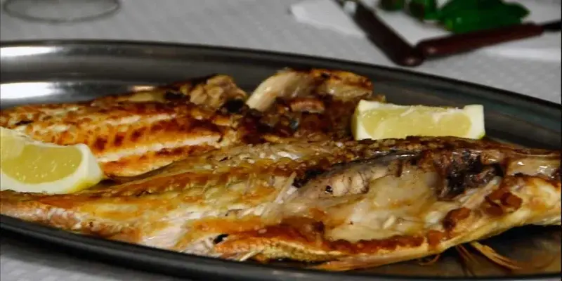 Pescado Bocinegro a la espalda en La Pimienta