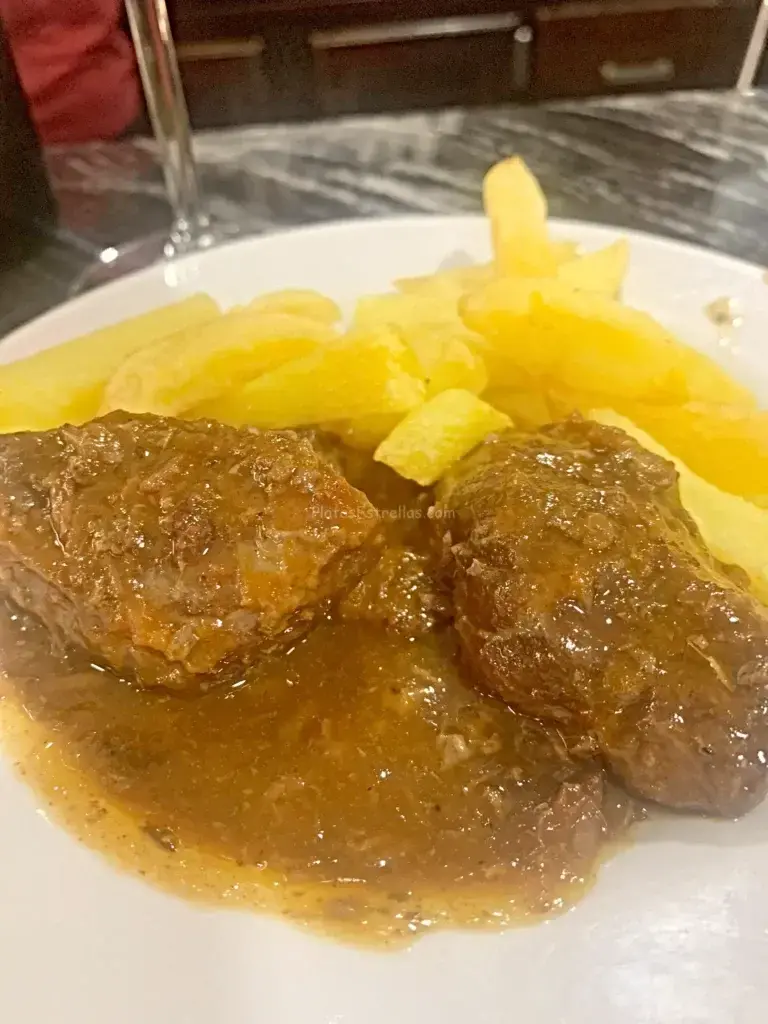 Carrillera de cerdo platos estrella