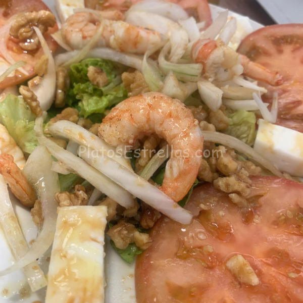 Ensalada de La Casa. Bar cafetería la penúltima. El Mocanal – Isla de El Hierro