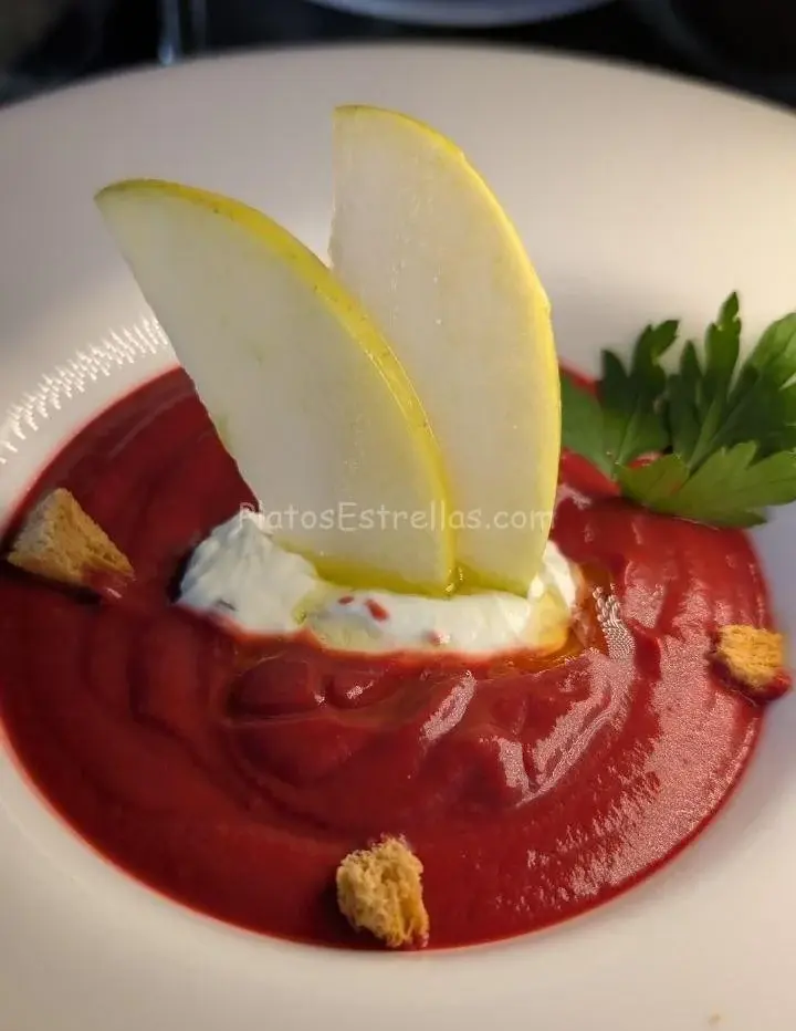 Restaurante Hotel Alcadima , Salmorejo de Remolacha y Queso , Lanjarón , Granada