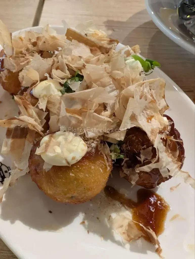Restaurante Ramen Kagura  ,Takoyaki ,Tenerife_platos estrella