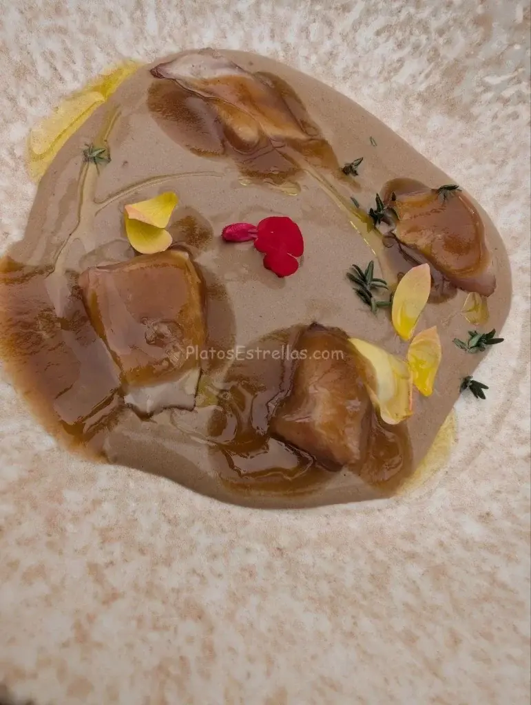 Viñedos Cigarral Santa María, Escabeche de ajo negro con perdiz , Toledo