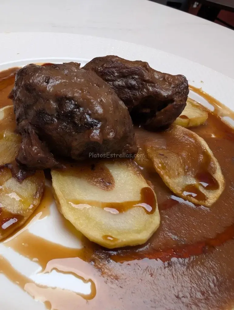 Gastrobar La Nobleza, Carrillera Estofada, El Hierro – Canarias