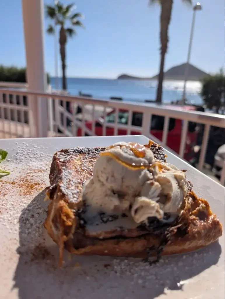 Restaurante El Picú  Torrija brioche con helado de tiramisu El Médano Tenerife